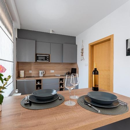 Studio Apartman The Little Prince Bjelovar Extérieur photo